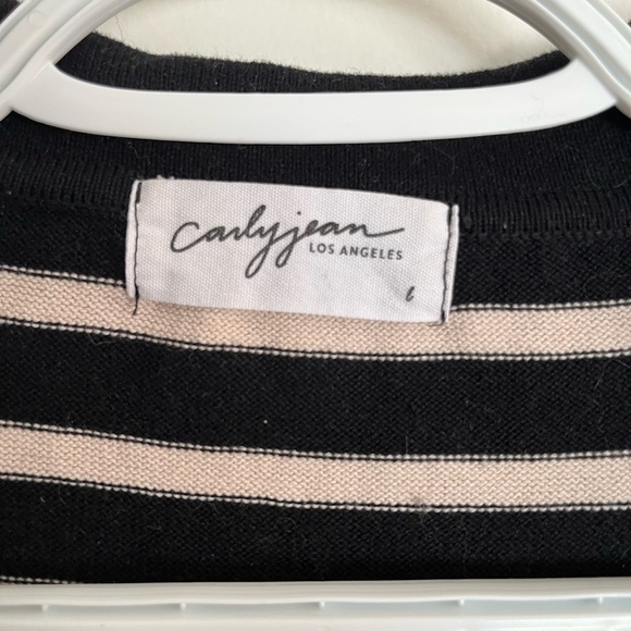 Striped Knit Maxi Dress - Picture 4 of 4